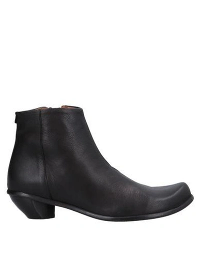 Tracey Neuls Ankle Boots In Black