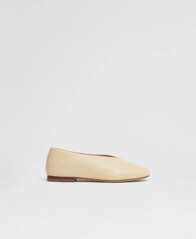 Mansur Gavriel Glove Flat In Dune