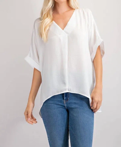 Glam V-neck High-low Top In White