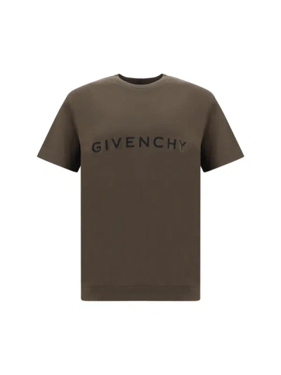 Givenchy Men T-shirt In Green