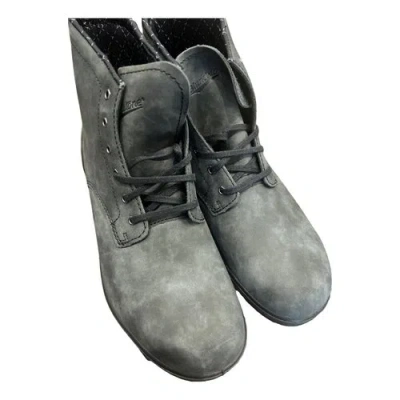 Pre-owned Blundstone Leather Boots In Grey