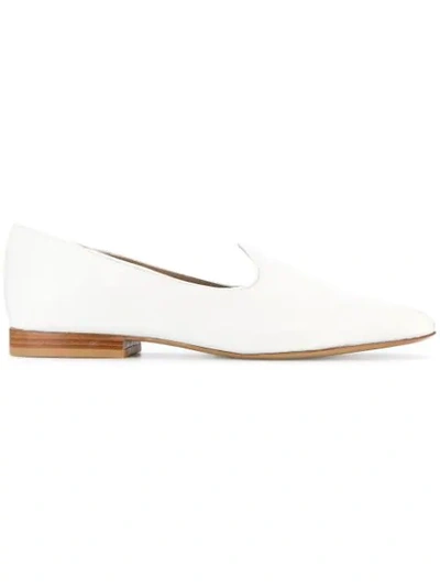 Le Monde Beryl 'venetian' Slipper In White