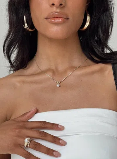 Princess Polly Dais Necklace In Gold