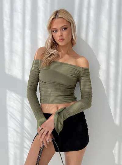 Princess Polly Lower Impact Moreno Off The Shoulder Top In Green