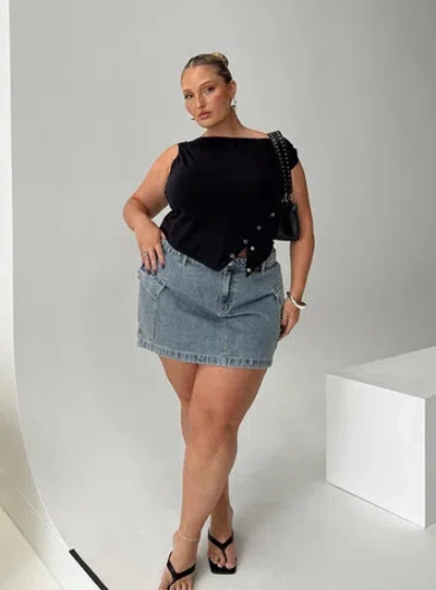 Princess Polly Curve Zakai Cargo Denim Mini Skirt Light Blue Denim Curve In Light Wash Denim