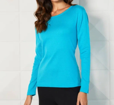 French Kyss Long Sleeve Scoop Top In Turquoise In Blue