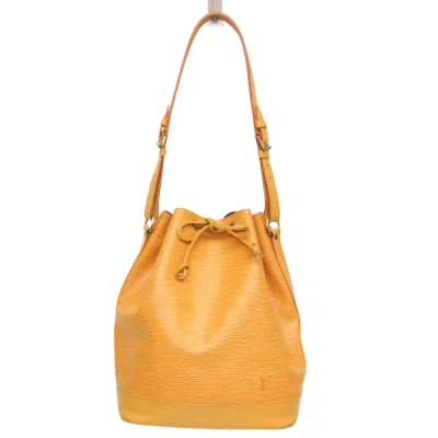 Pre-owned Louis Vuitton Noé Yellow Leather Shopper Bag ()