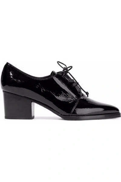 Stuart Weitzman Crinkled Patent-leather Brogues In Black