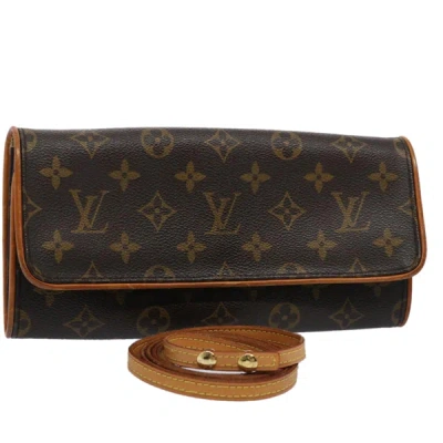 Pre-owned Louis Vuitton Pochette Twin Canvas Shoulder Bag () In Brown