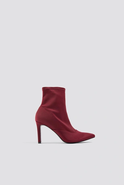 Dilara X Na-kd Rectangular Heel Satin Boots Red In Dark Red