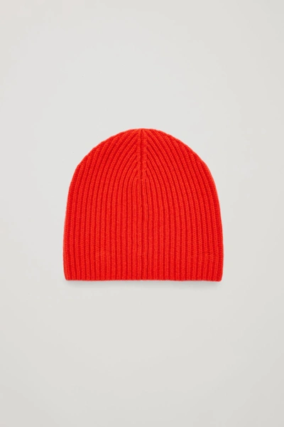 Cos Ribbed Cashmere Hat In Red