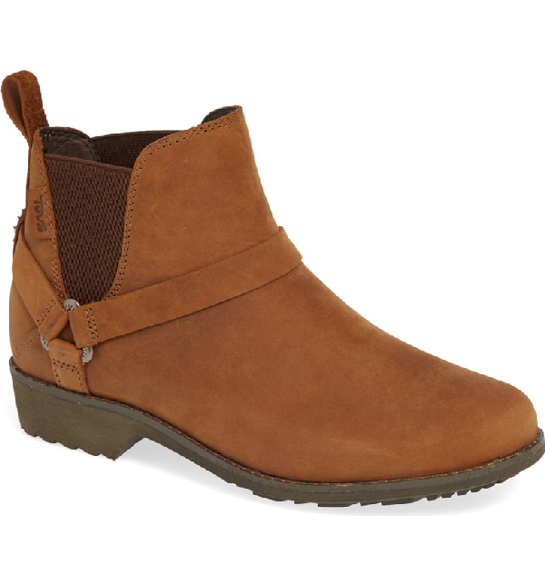 teva chelsea boot