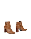 Tod's Ankle Boots In Brown