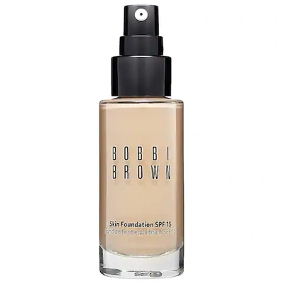 Bobbi Brown Skin Oil-free Liquid Foundation With Broad Spectrum Spf 15 Sunscreen In Warm Sand 2.5 (light Beige With Yellow Undertones)