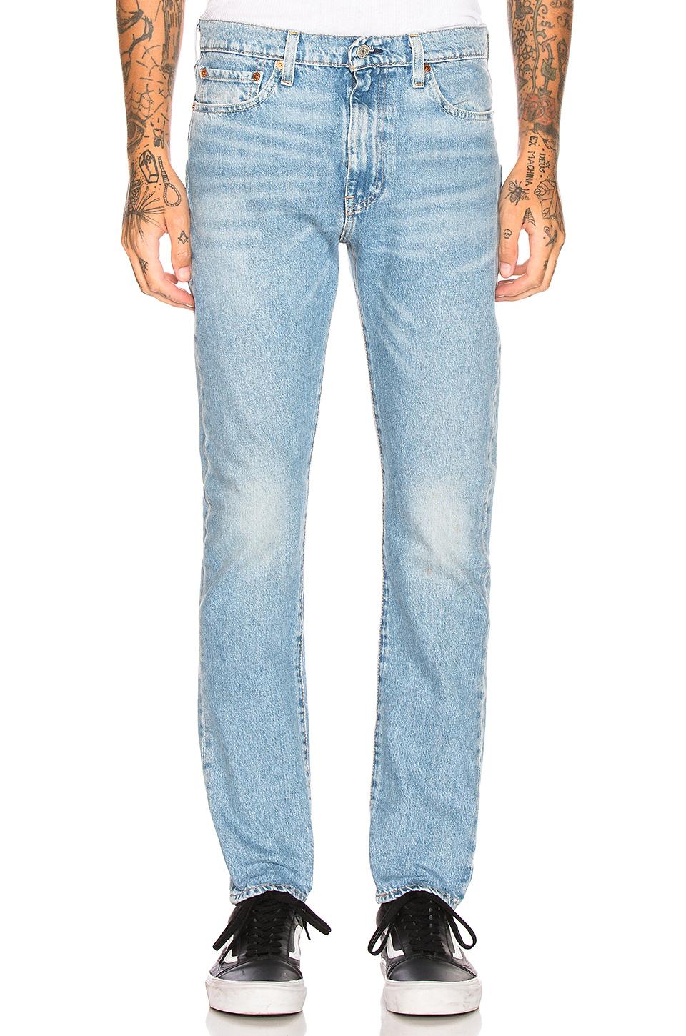 28833 levis 512