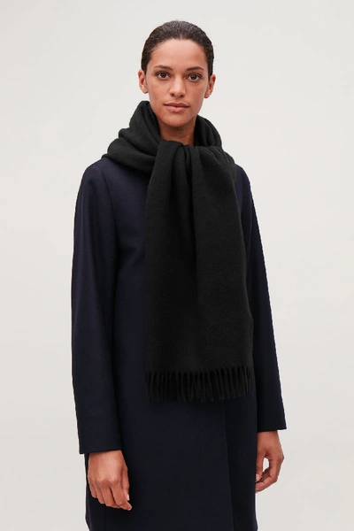 Cos Recycled Wool Mix Scarf In Black