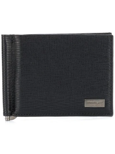 Ferragamo Textured Bifold Cardholder In Black