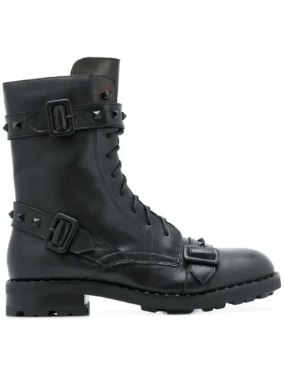 Ash Buckled Details Boots - Black