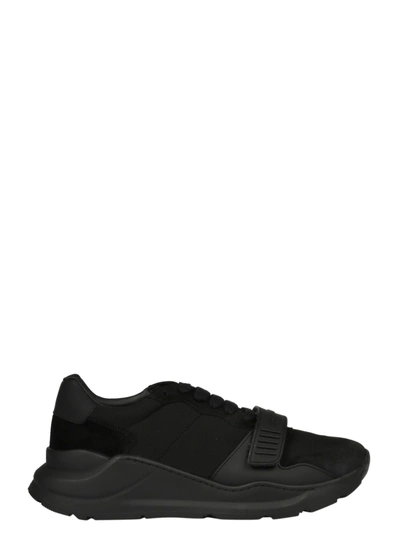 Burberry Runway Extensions Regis Sneakers In Black/black