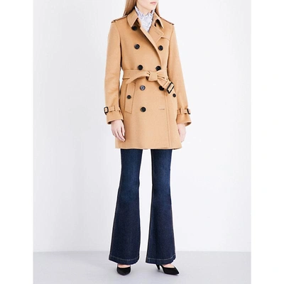 Burberry Ladies Camel Checkeded Modern Kensington Wool And Cashmere-blend Coat In Nero