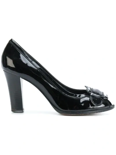 Pre-owned Fendi Buckle Detail Pumps In Black