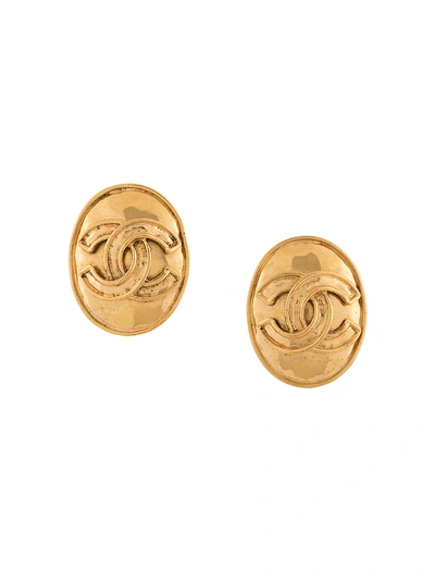 Pre-owned Chanel Logo Oval Earrings In Metallic