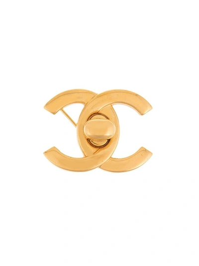 Pre-owned Chanel Vintage Cc Turnlock Brooch - Metallic