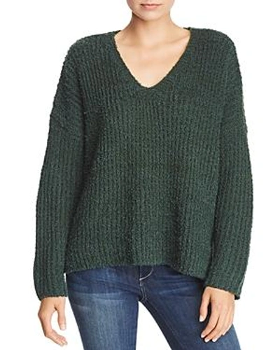 Sadie & Sage Chunky Ribbed Knit V-neck Sweater In Emerald Green