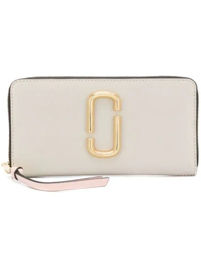 Marc Jacobs The Standard Continental Wallet In Neutrals