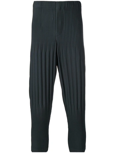 Issey Miyake Ribbed Cropped Trousers In Grey