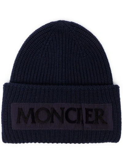 Moncler Logo Patch Beanie In Blue