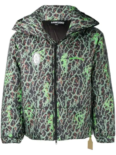 Sankuanz Gefütterte Kapuzenjacke Mit Camouflage-print In Black