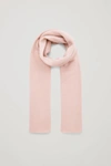 Cos Cashmere Scarf In Pink