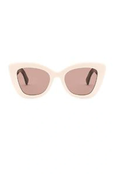 Fendi 52mm Sunglasses - White In White & Brown