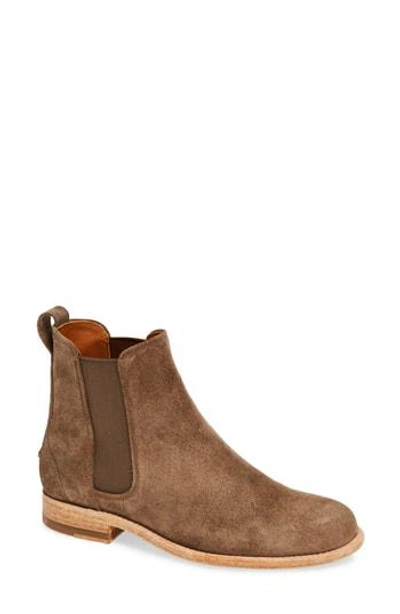 Ariat Parker Chelsea Boot In Taupe Suede