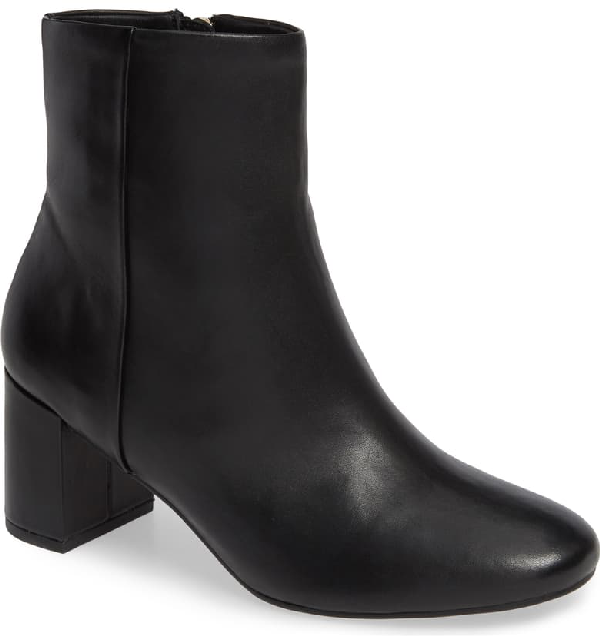 taryn block heel bootie