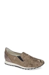 Amalfi By Rangoni Francia Slip-on Sneaker In Taupe Leather