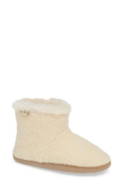 Minnetonka Betty Bootie In Cream Berber