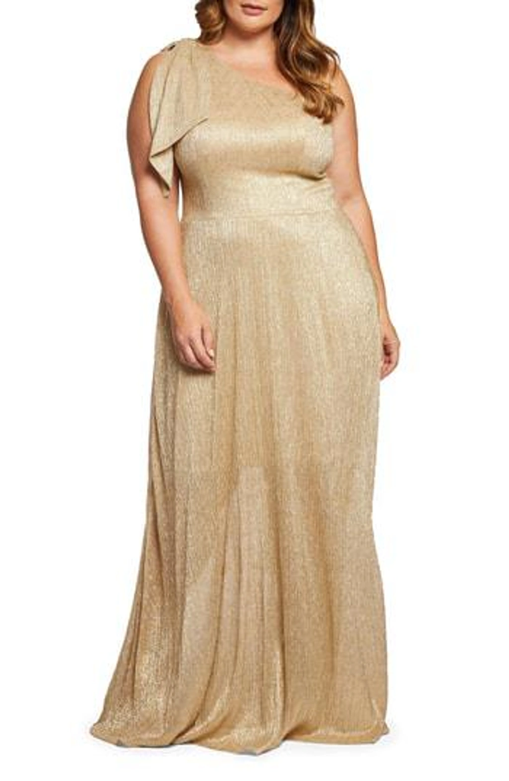 dress the population one shoulder gown Amazon.com: Dress the Population Women's Kienna Metallic, Floor Length, Fit  and Flare, Asymmetric Neck Dress, Silver, XX-Small : Clothing, Shoes &  Jewelry