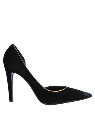 Giorgio Armani Pump In Black