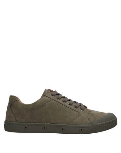 Spring Court Sneakers In Military Green