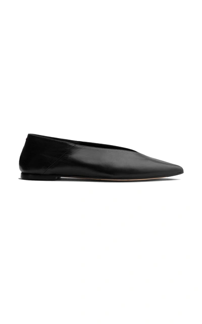 Aeyde Moa Flats In Black