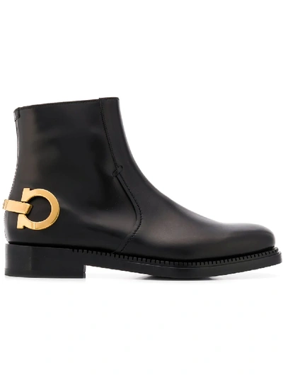 Ferragamo Men's Bankley Gancini-heel Leather Boots In Black
