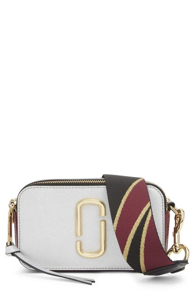 Marc Jacobs The Snapshot Leather Crossbody Bag In Argento