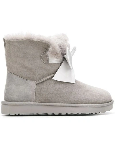 Ugg Bow  Boots In Grey