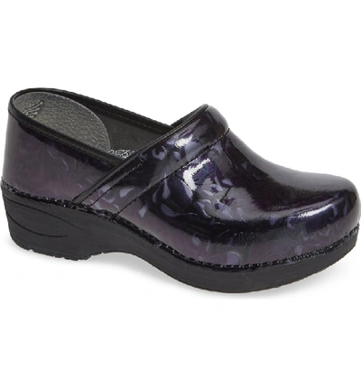 Dansko Pro Xp 2.0 Clog In Filigree Floral Patent Leather