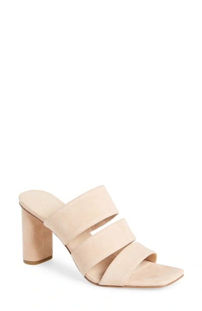 Kendall + Kylie Leila 3 Band Sandal In Natural