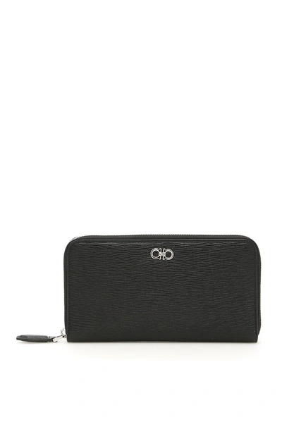 Ferragamo Revival Wallet With Ganci In Black