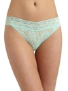 Hanky Panky Signature Lace Original Rise Thong In Pistachio