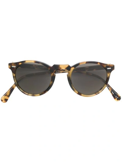 Oliver Peoples Gregory Sunglasses In Brown